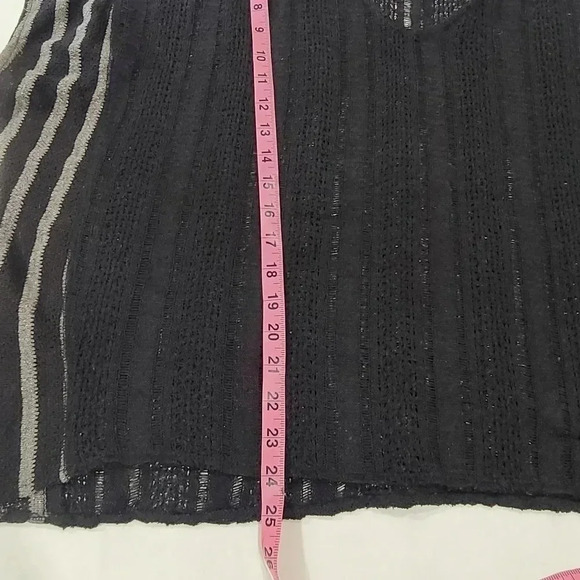 Sanctuary Small V-Neck Oversize Short Sleeve Open Knit Top Black Gray Stripe - Picture 6 of 8